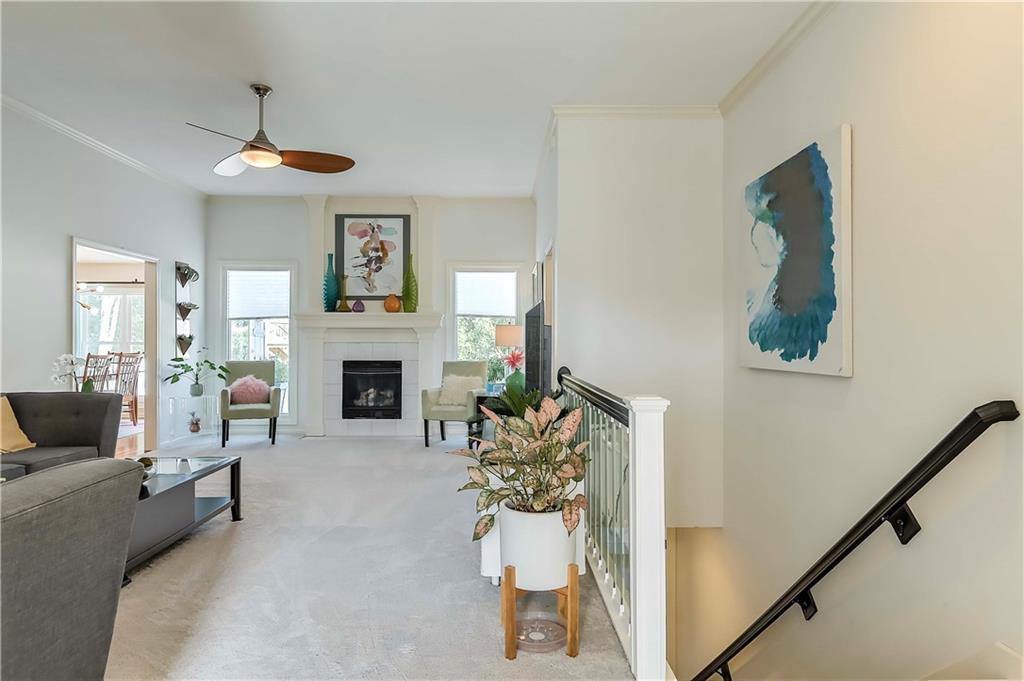 Photo 5 of 1413 Sloan Avenue
