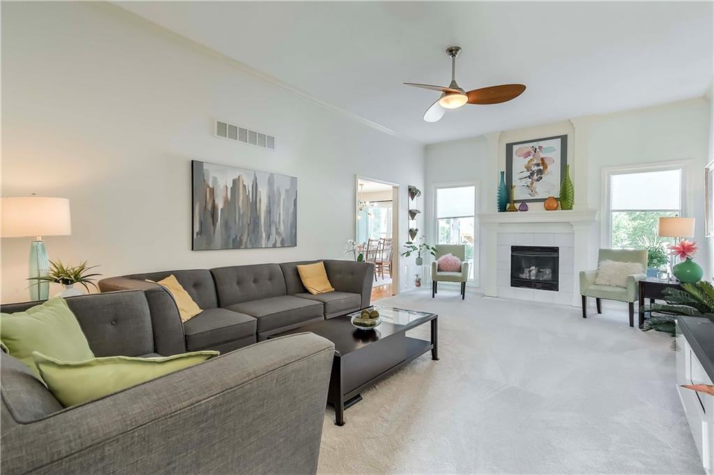 Photo 6 of 1413 Sloan Avenue