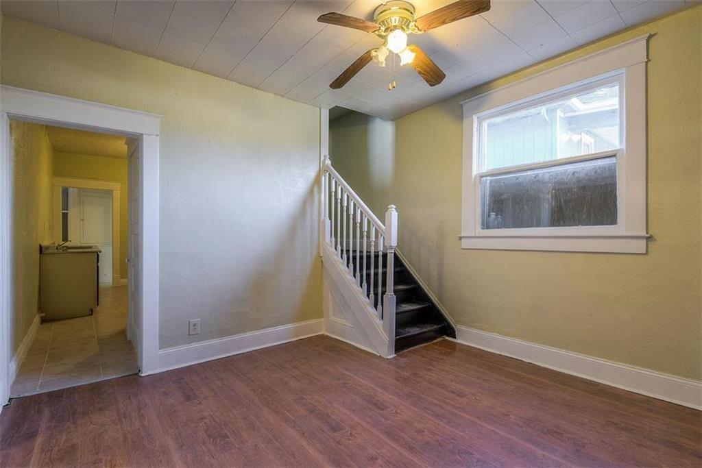 Photo 3 of 318 N 10th Street