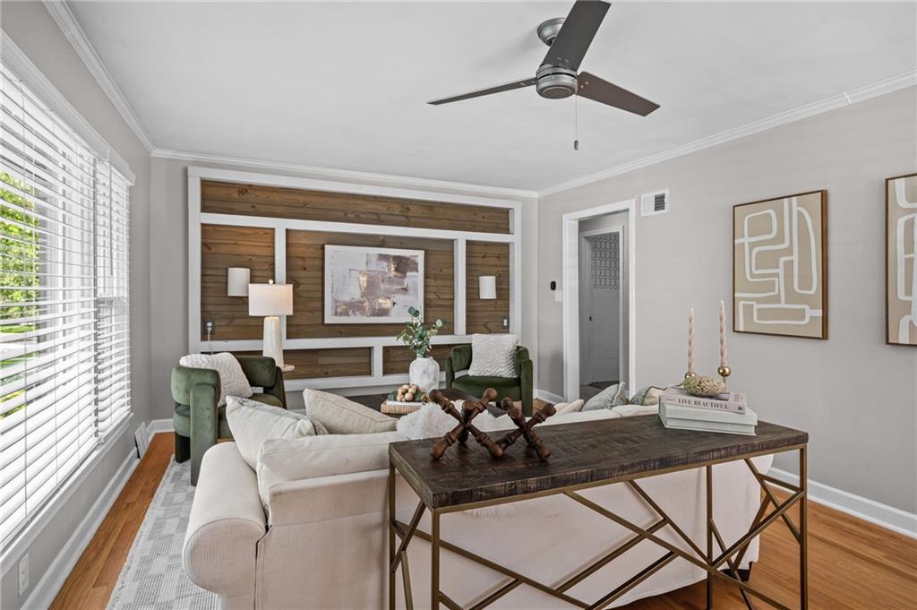Photo 6 of 4631 W 61st Street