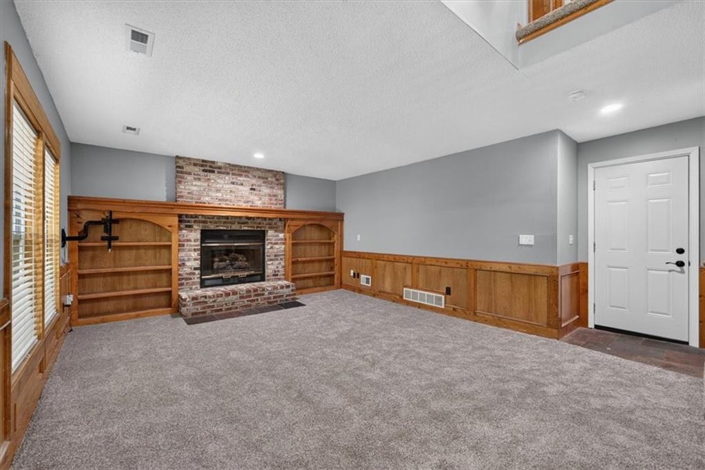 Photo 7 of 15624 W 81st Street