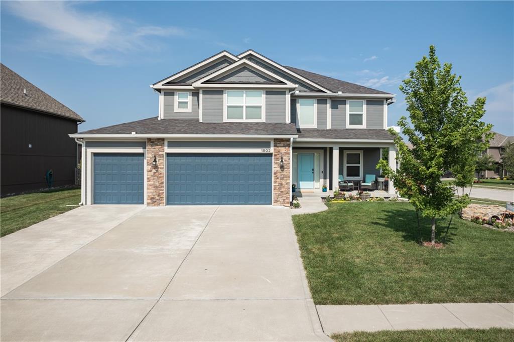 Photo of 1802 VERBENA Avenue