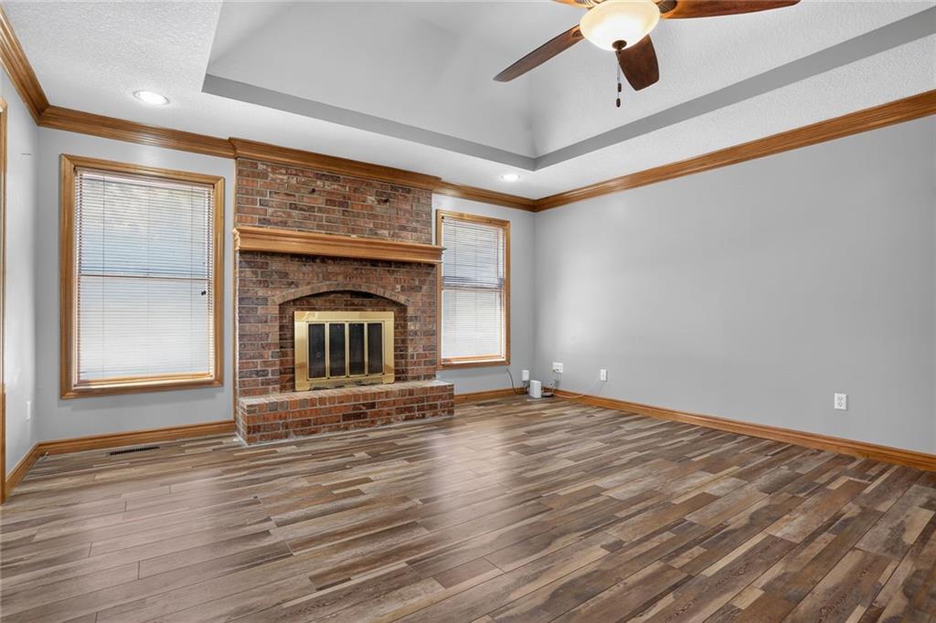 Photo 6 of 17618 S Emerald View Drive
