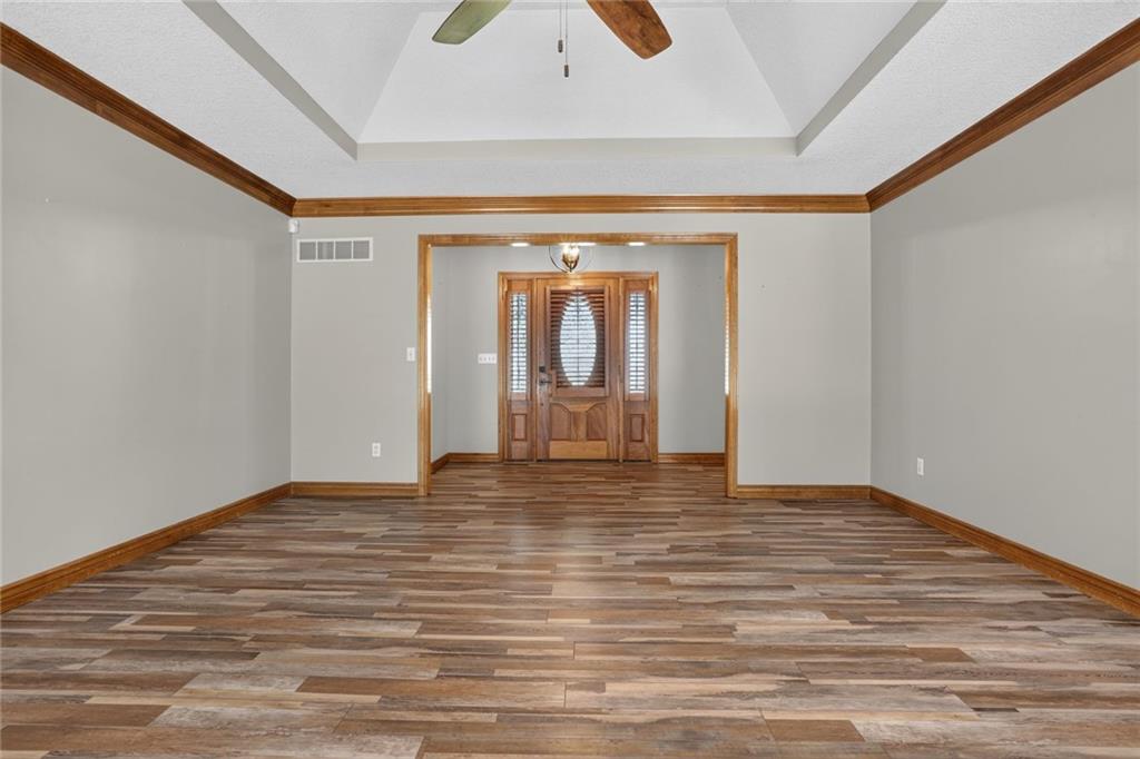 Photo 7 of 17618 S Emerald View Drive