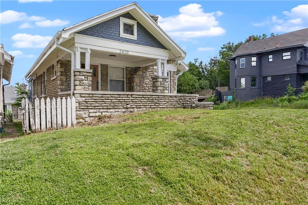 Photo of 2420 E 42nd Street