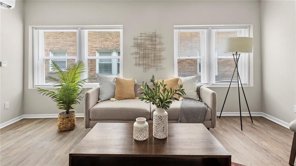 Photo 6 of 115-119 W 39th Street