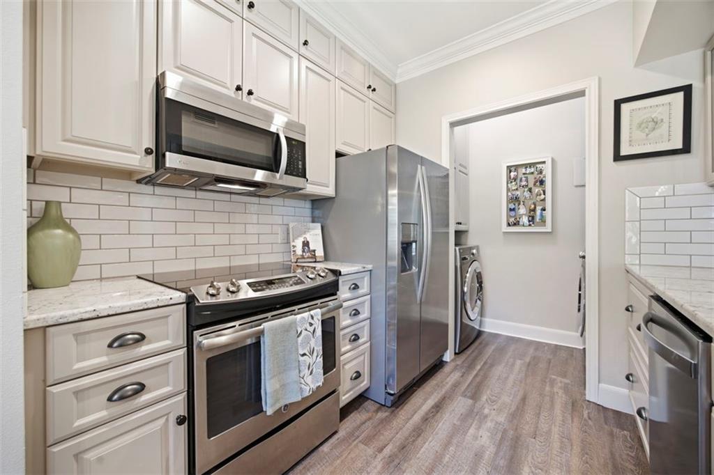 Photo 7 of 11622 Tomahawk Creek Parkway #E