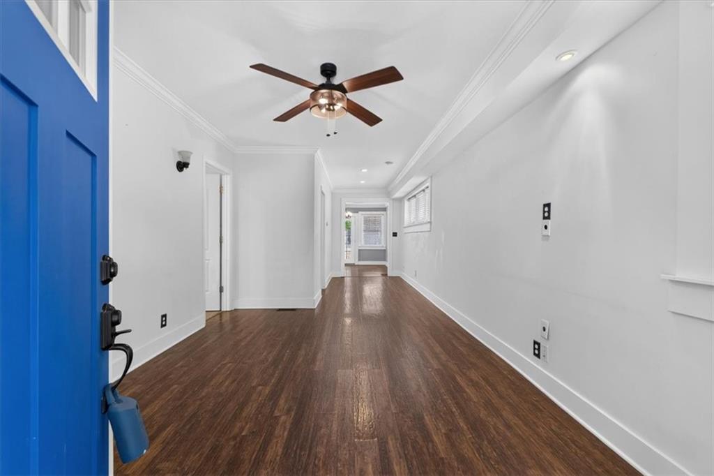 Photo 5 of 3936 Holmes Street