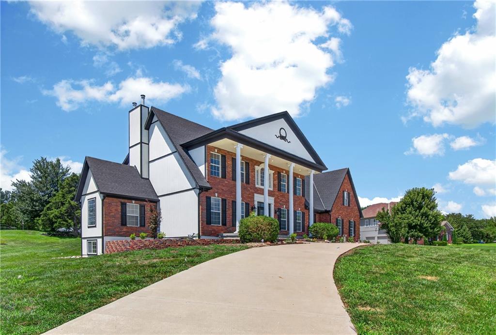 Photo 6 of 20 SE Meadowbrook Drive