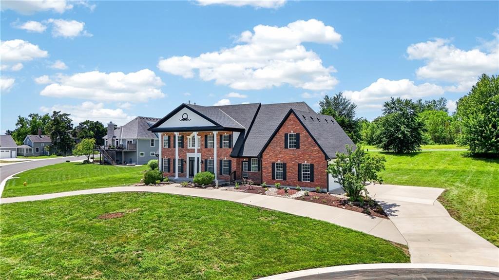 Photo 7 of 20 SE Meadowbrook Drive