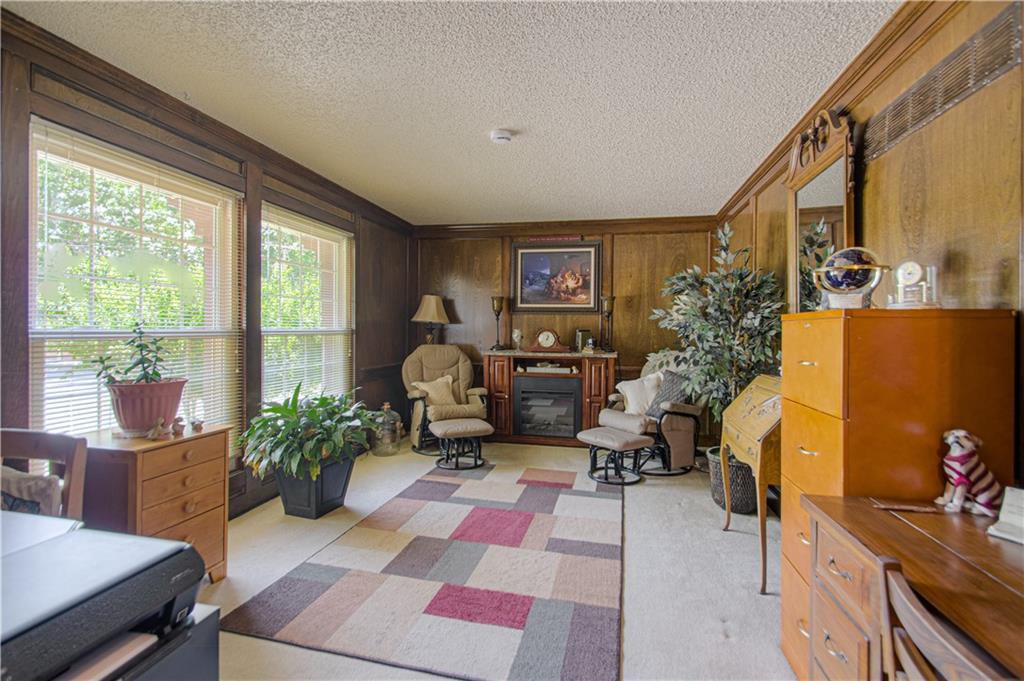 Photo 6 of 7600 N Park Avenue