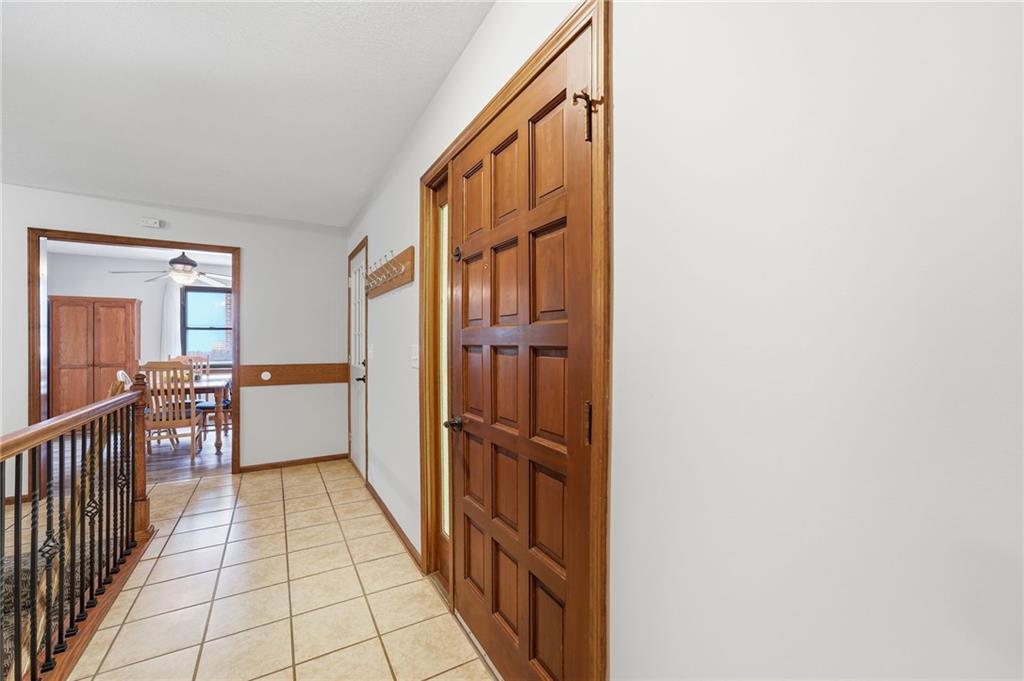 Photo 5 of 8219 Hardy Street