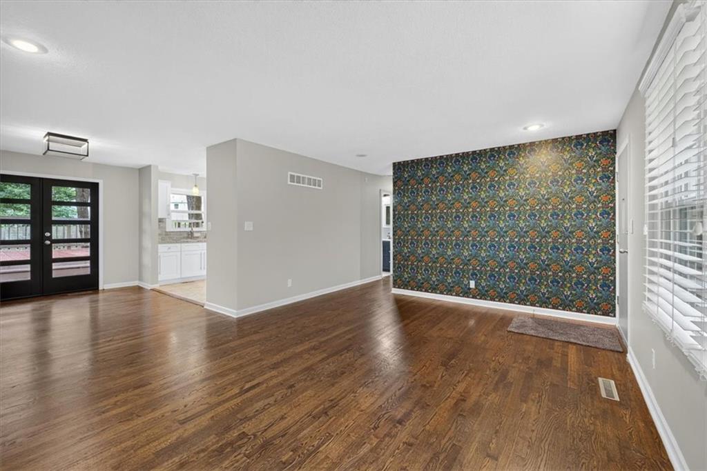 Photo 7 of 7908 W 92ND Place