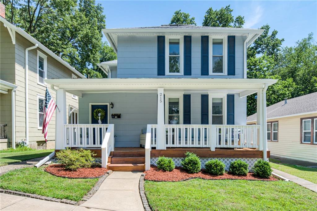 Photo 4 of 215 Pine Street