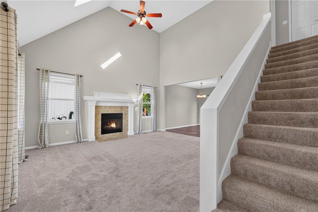 Photo 4 of 1121 Peach Street