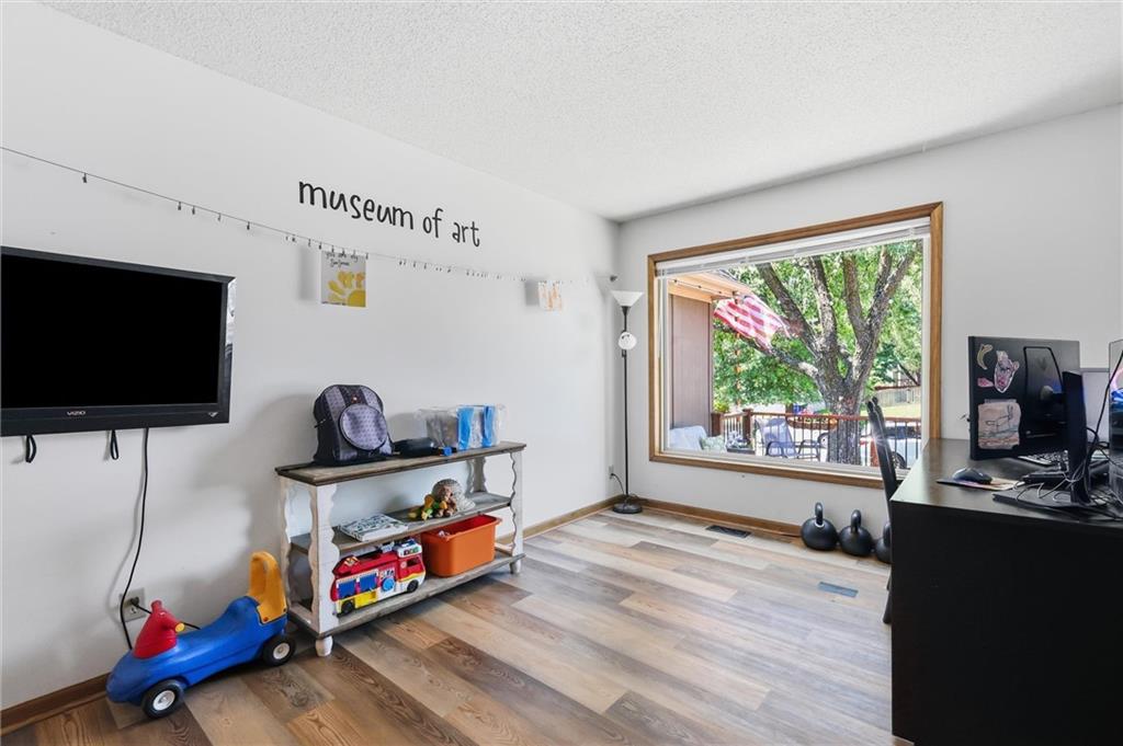 Photo 6 of 17554 W 112TH Street