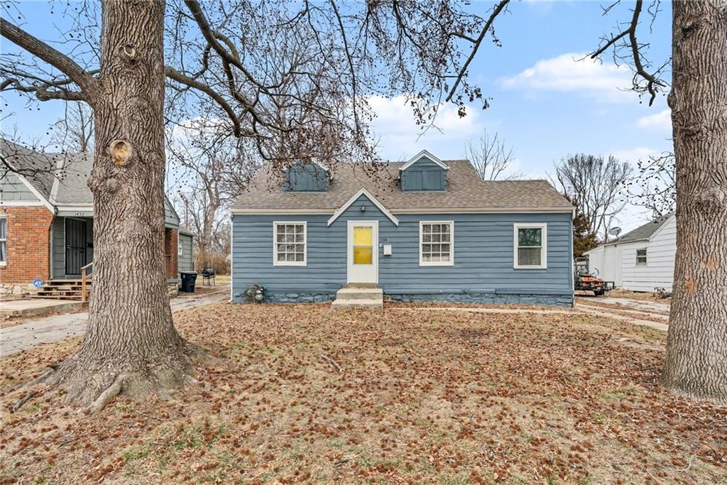 Photo 2 of 1434 E 80th Street