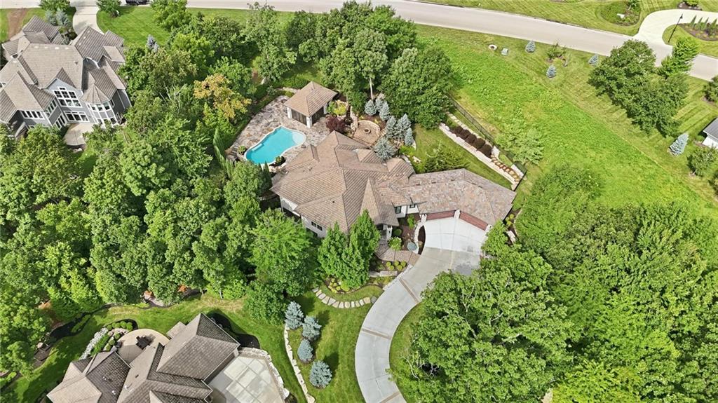 Photo 2 of 100 Dunhill Court