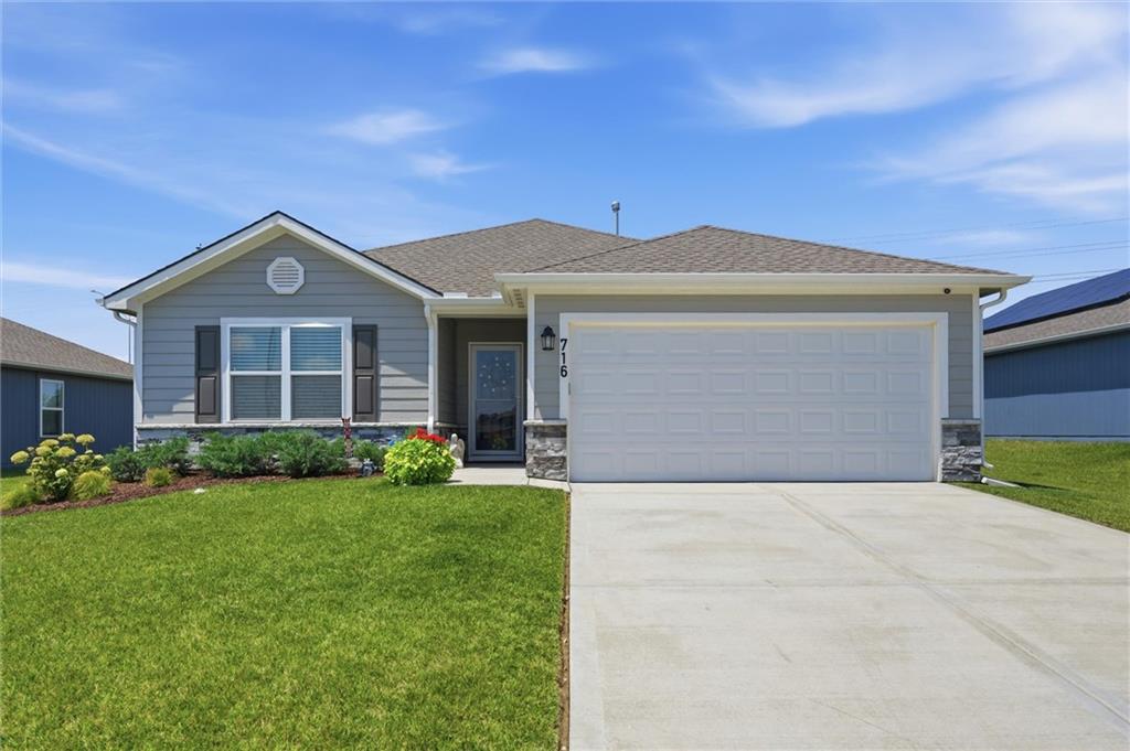 Photo of 716 Bentley Drive
