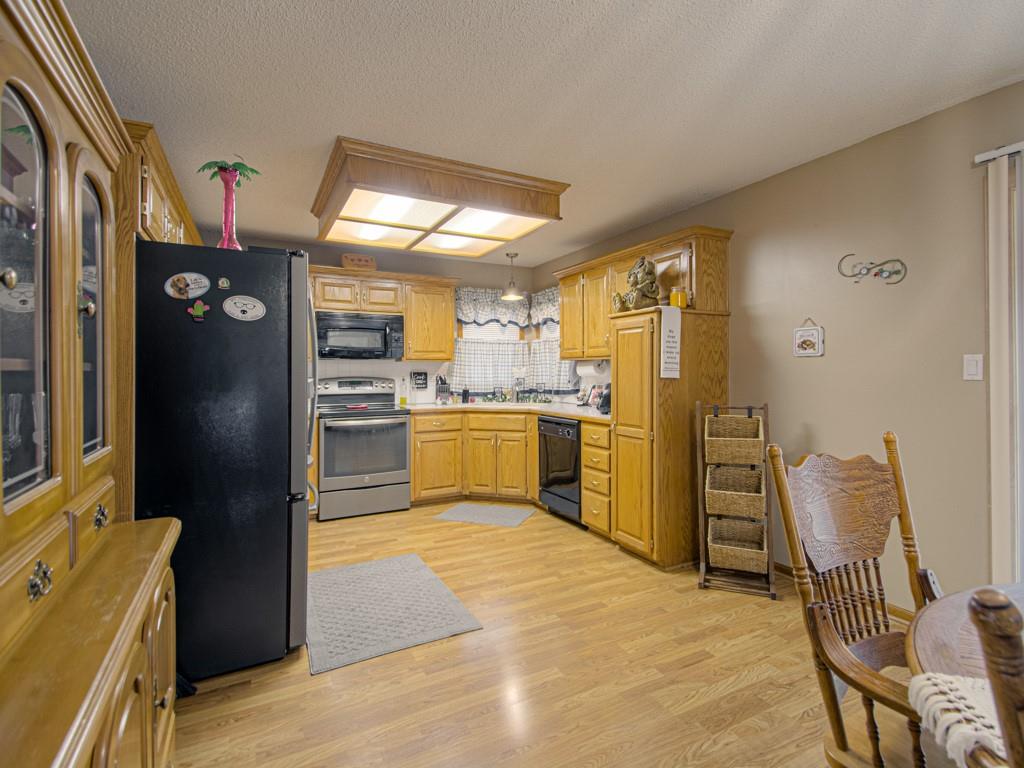 Photo 5 of 1200 Southcrest Drive
