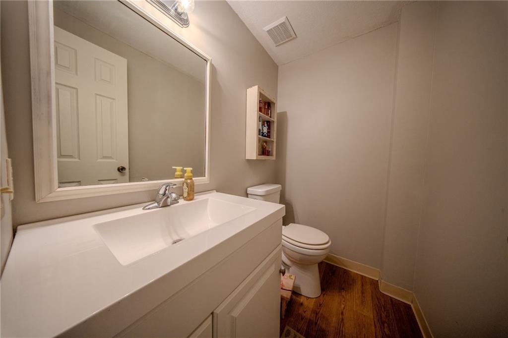 Photo 6 of 9501 W 86th Street
