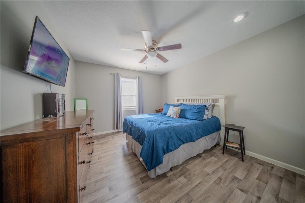 Photo 7 of 9501 W 86th Street