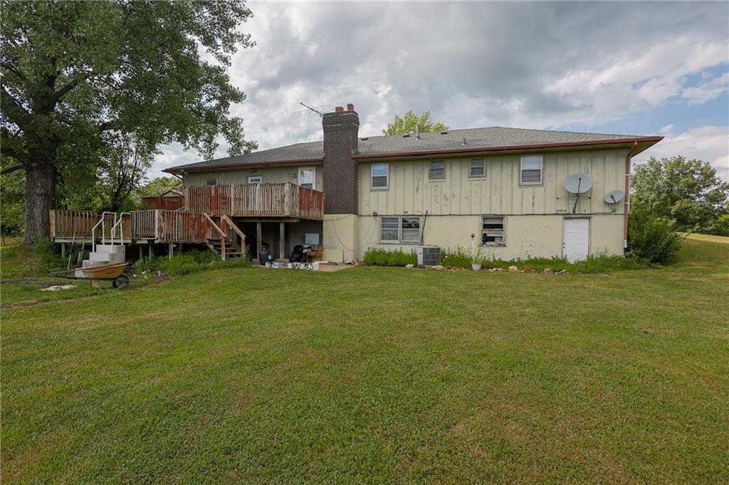 Photo 3 of 13137 Norris Road