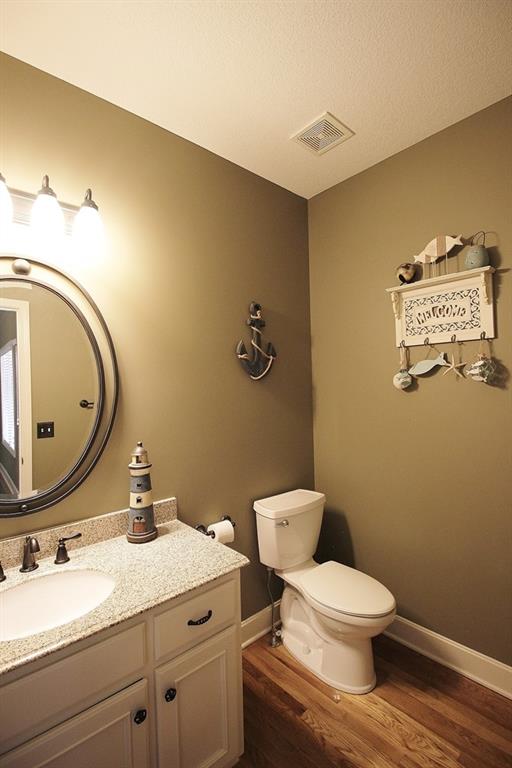 Photo 6 of 1101 NW Pecan Drive