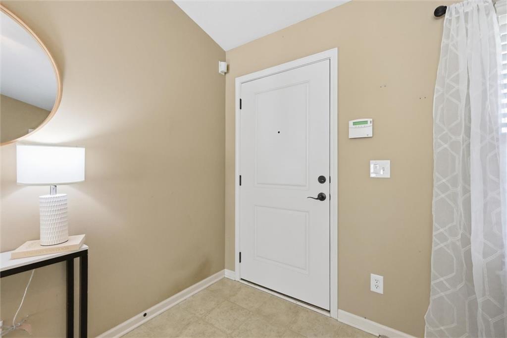Photo 3 of 14501 Richmond Avenue