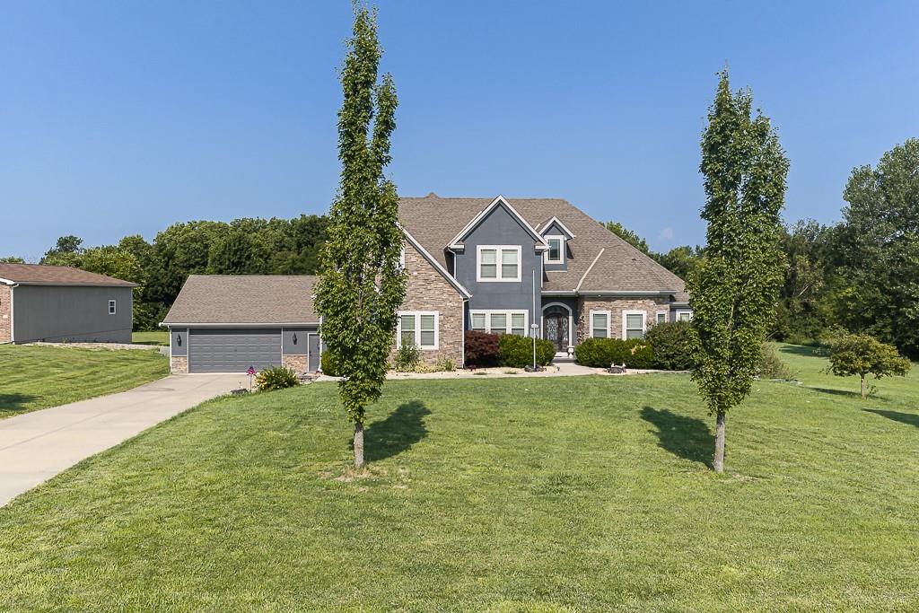 Photo 5 of 17935 185th Street