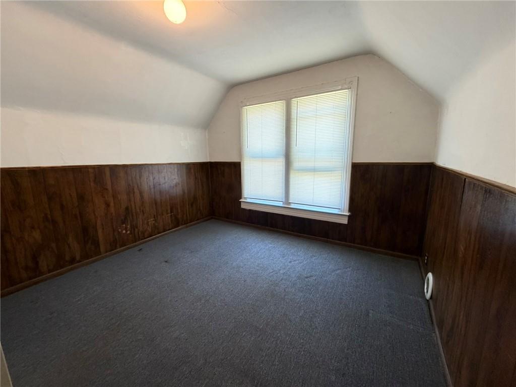 Photo 6 of 4619 E 8Th Street