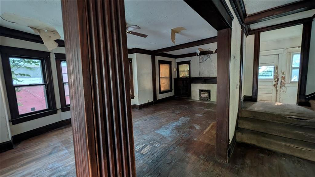 Photo 2 of 3232 Wabash Avenue