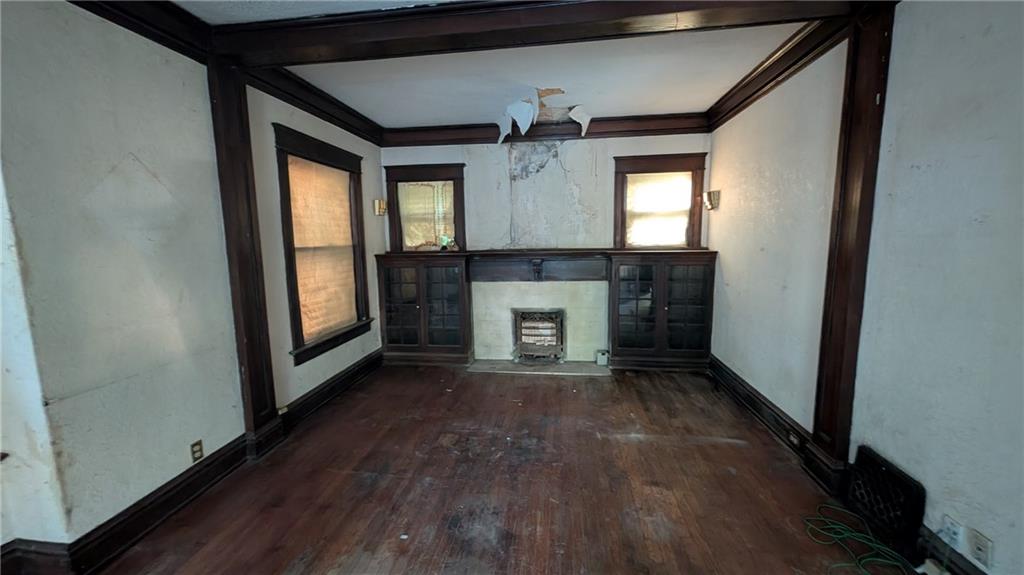 Photo 3 of 3232 Wabash Avenue