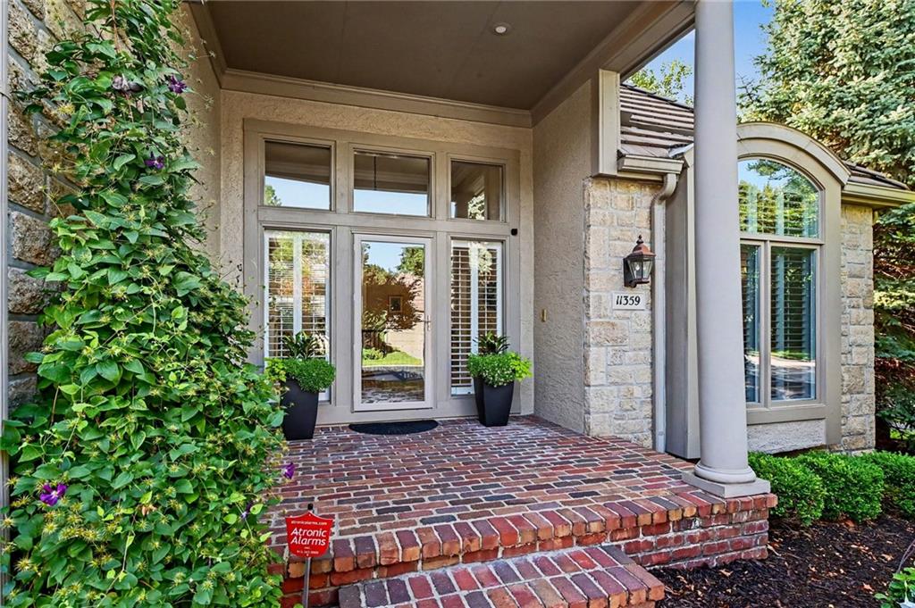 Photo 6 of 11359 El Monte Court
