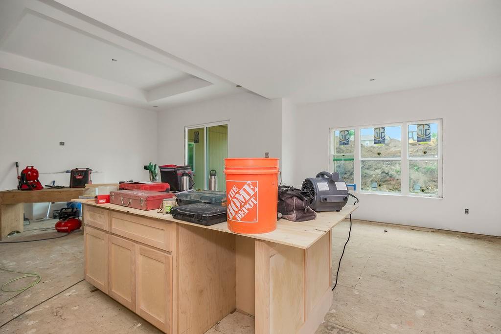 Photo 6 of 803 Kellogg Street