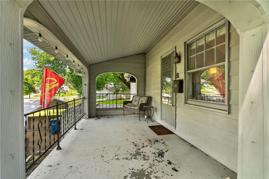 Photo 3 of 12510 E 51st Street