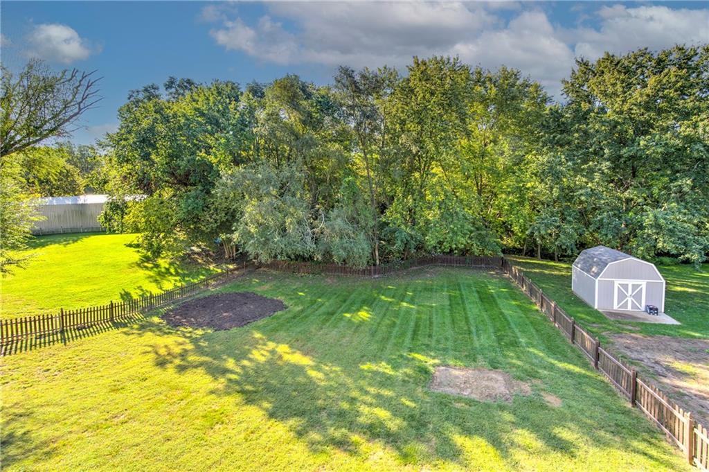 Photo 2 of 1721 Collins Drive