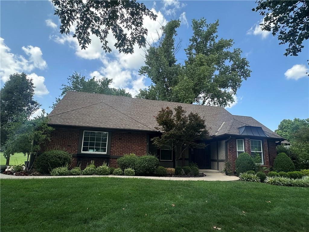Photo 2 of 12855 Sagamore Road