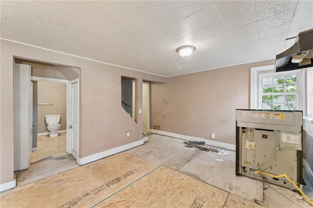 Photo 4 of 5234 NE Barnes Avenue