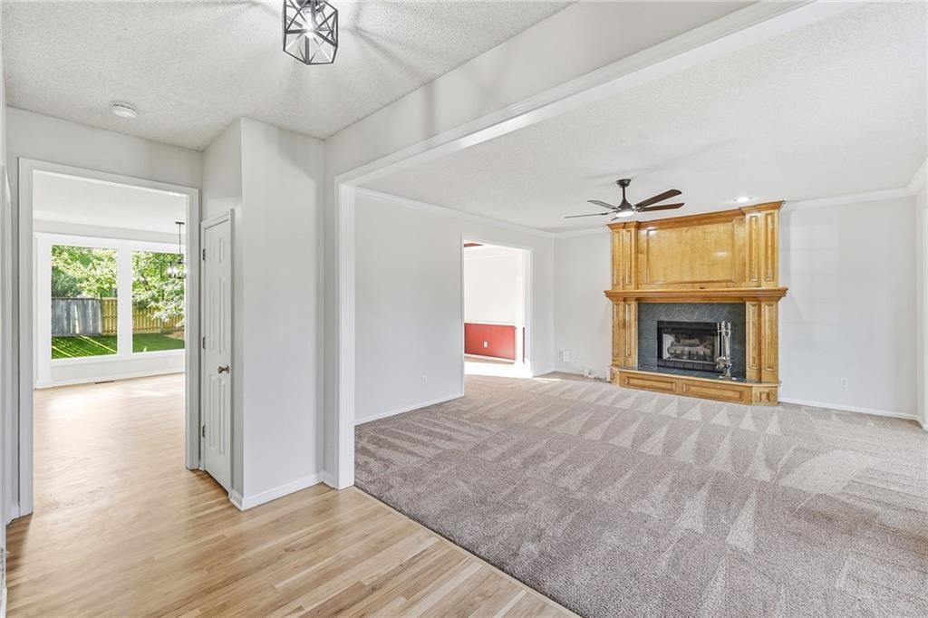 Photo 6 of 13914 S Kaw Street