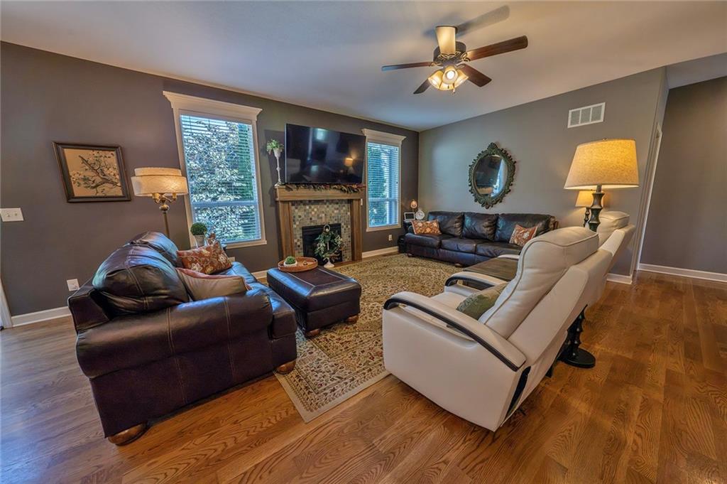 Photo 3 of 6208 Crystal Lane