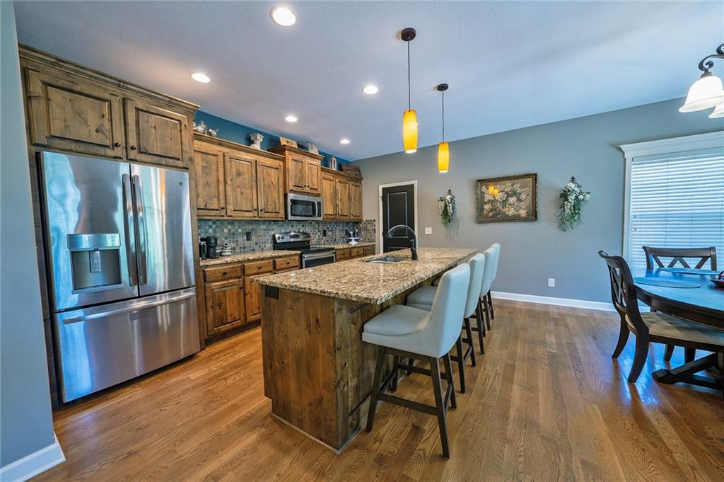 Photo 7 of 6208 Crystal Lane