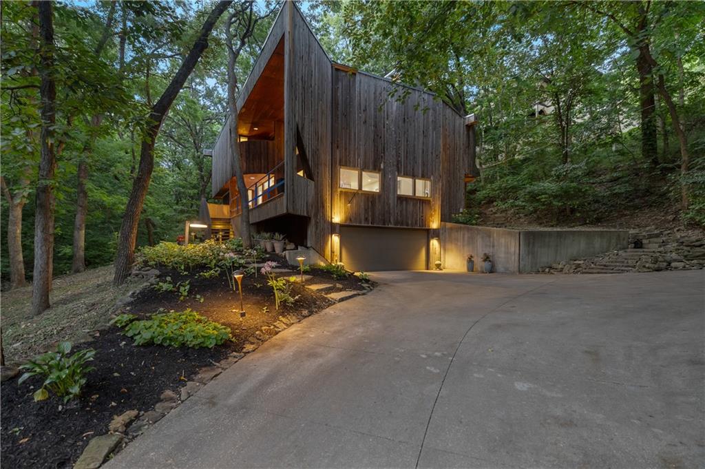 Photo 6 of 4721 Black Swan Drive
