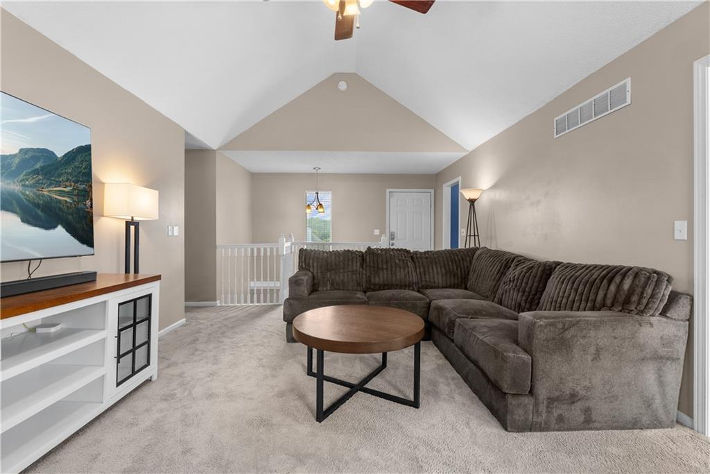 Photo 7 of 1218 WINDCREST Court