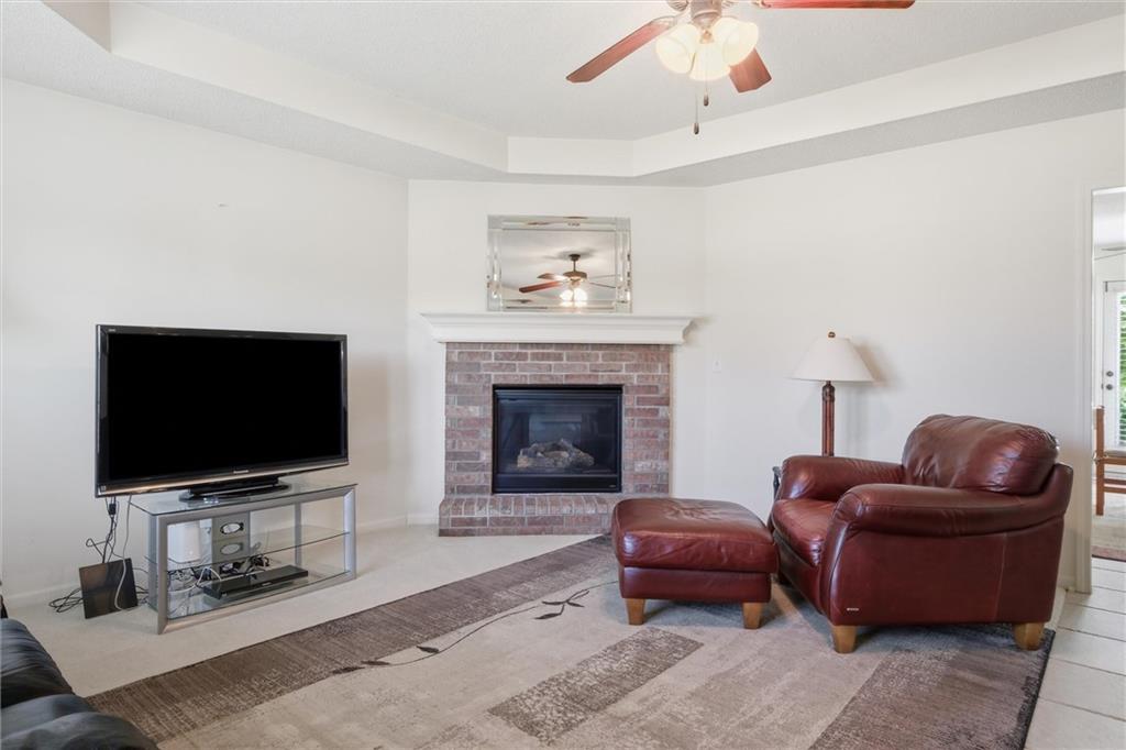 Photo 6 of 1021 Bristol Drive