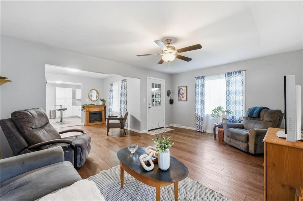 Photo 6 of 216 Moss Avenue