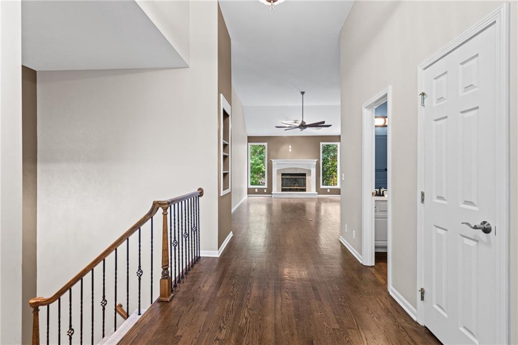 Photo 4 of 11413 W 114th Street