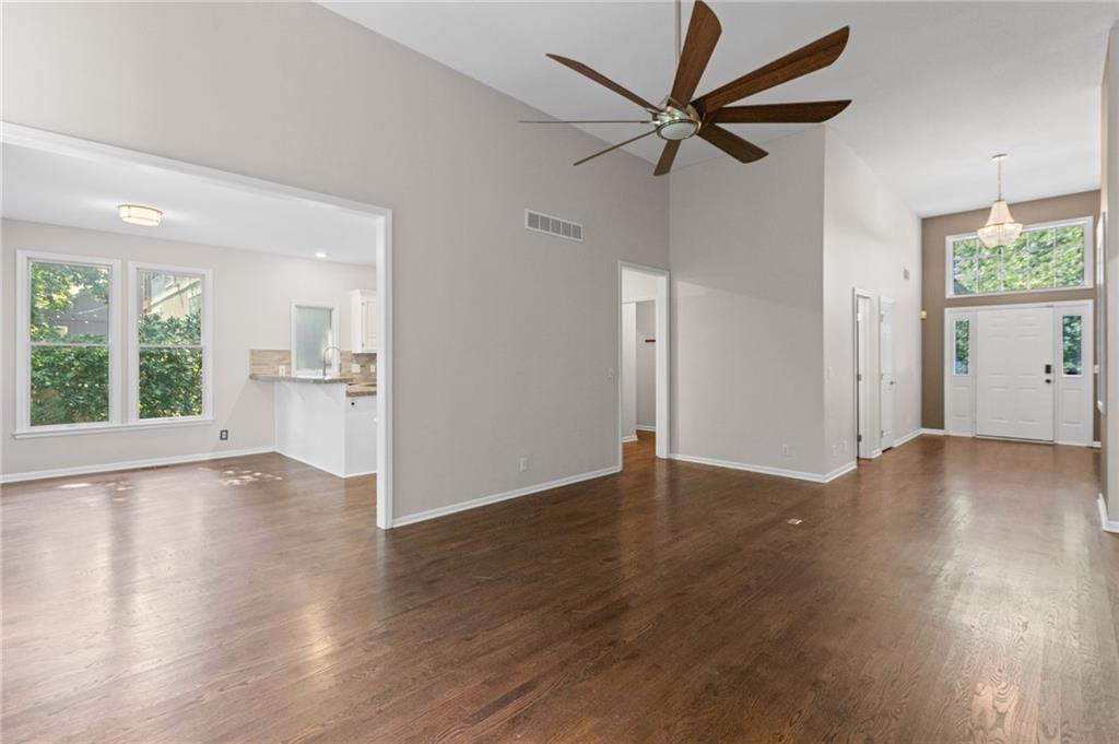 Photo 6 of 11413 W 114th Street