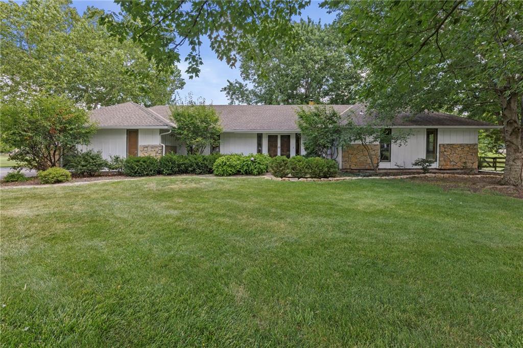 Photo of 15005 S Rosehill Road