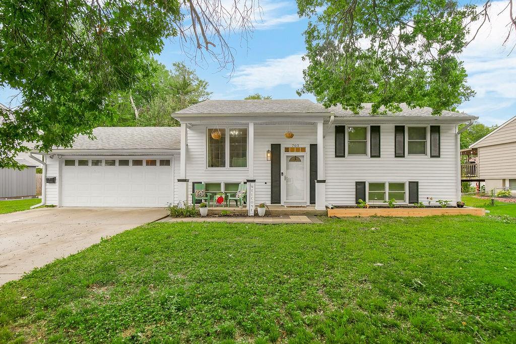Photo of 703 N Seminole Drive